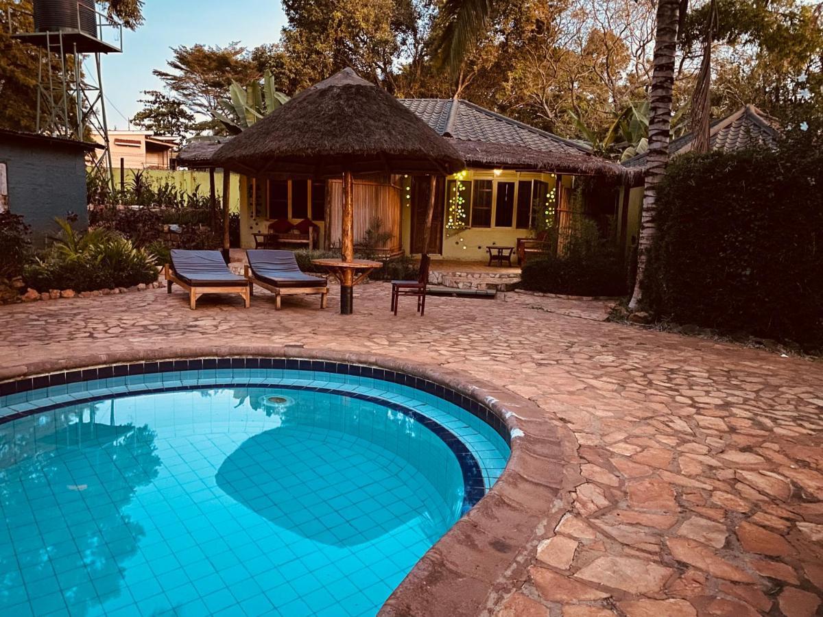 Afro Smile Hotel & Guest House - Jinja Zewnętrze zdjęcie