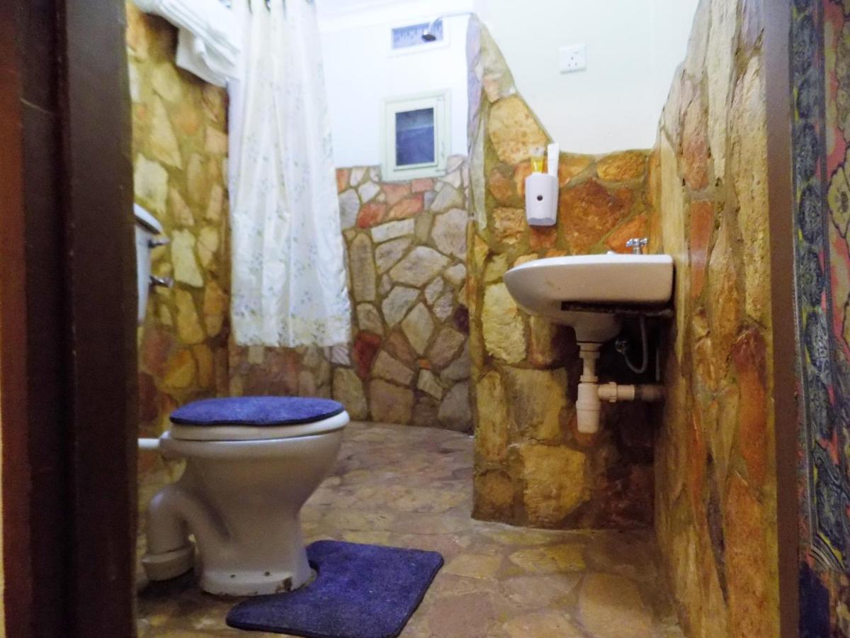 Afro Smile Hotel & Guest House - Jinja Zewnętrze zdjęcie