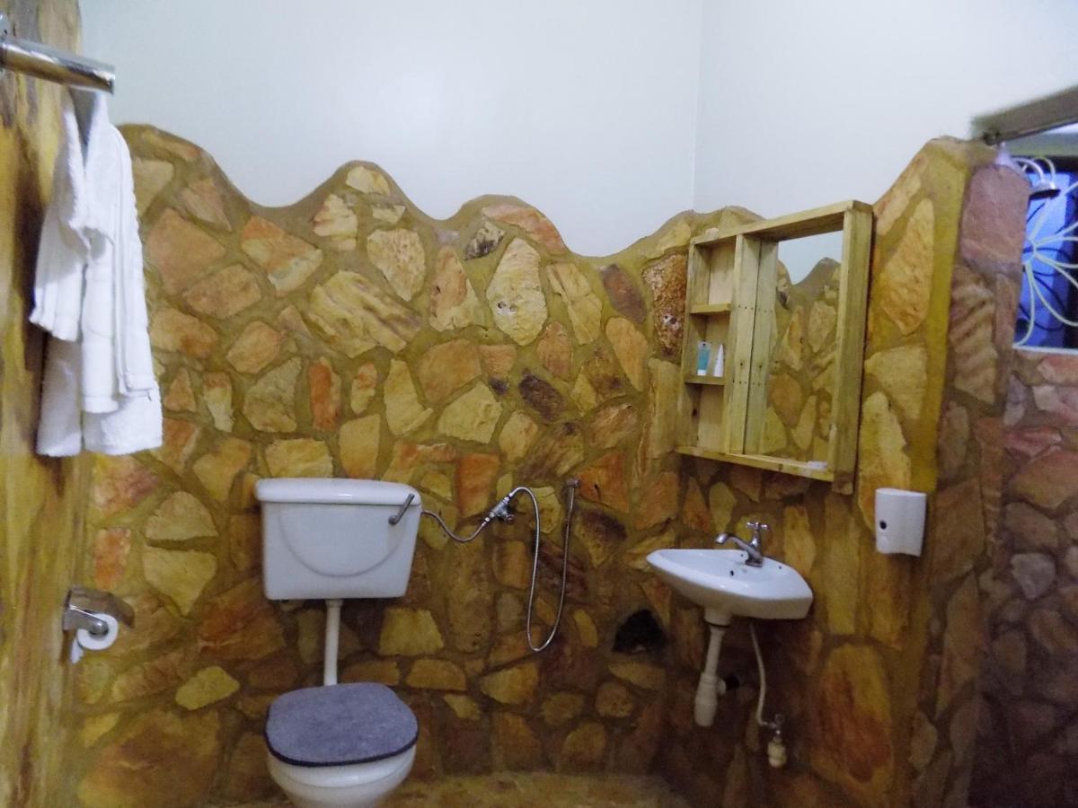 Afro Smile Hotel & Guest House - Jinja Zewnętrze zdjęcie
