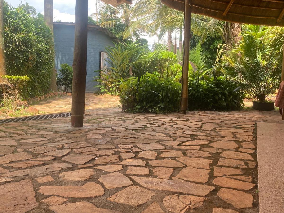 Afro Smile Hotel & Guest House - Jinja Zewnętrze zdjęcie